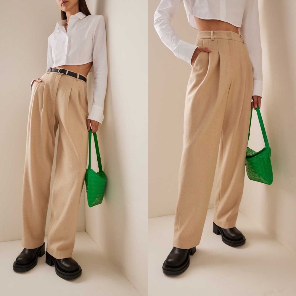 Frankie Shop | NWT Straight Leg Pleat Front Trousers Natural Medium